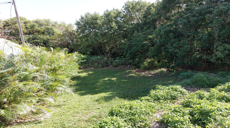 Ma-Cabane - Vente Terrain Sainte-Marie, 700 m²