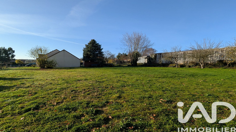 Ma-Cabane - Vente Terrain Sainte-Sabine-sur-Longève, 852 m²