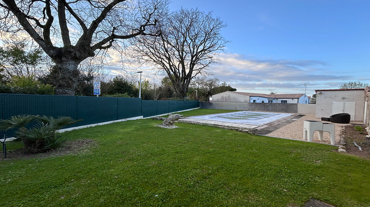 Ma-Cabane - Vente Terrain SAINTE-SOULLE, 330 m²