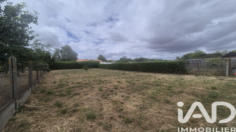 Ma-Cabane - Vente Terrain Sainte-Verge, 663 m²