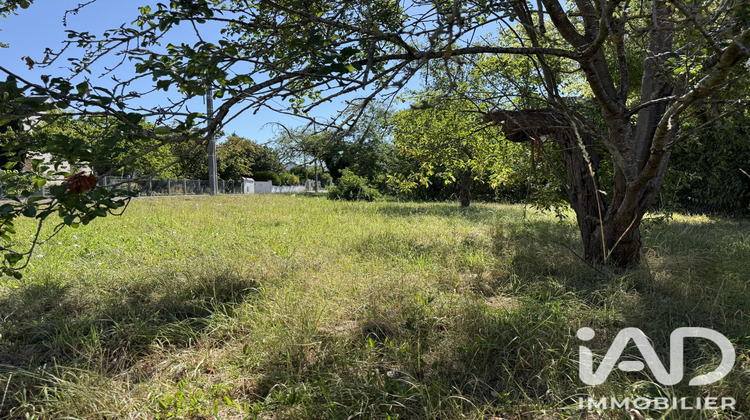 Ma-Cabane - Vente Terrain Saintry-sur-Seine, 897 m²