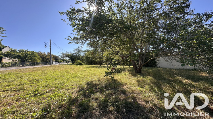 Ma-Cabane - Vente Terrain Saintry-sur-Seine, 897 m²