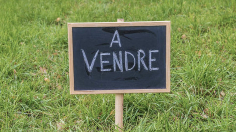 Ma-Cabane - Vente Terrain Salers, 1586 m²