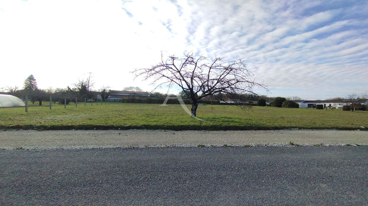 Ma-Cabane - Vente Terrain SALIGNAC-SUR-CHARENTE, 967 m²