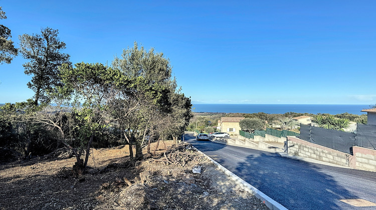 Ma-Cabane - Vente Terrain Santa-Maria-Poggio, 2080 m²