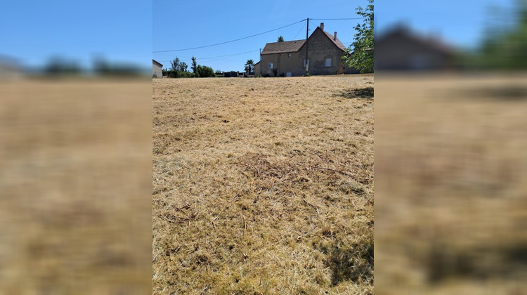 Ma-Cabane - Vente Terrain SAULCET, 2416 m²