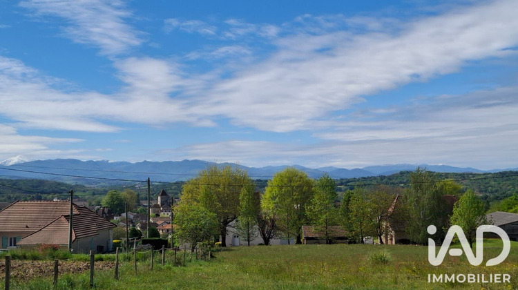 Ma-Cabane - Vente Terrain Sauveterre-de-Béarn, 3229 m²