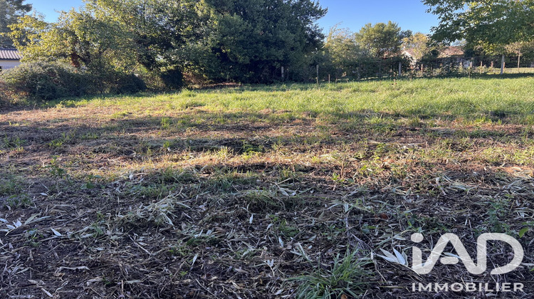 Ma-Cabane - Vente Terrain Savigné, 540 m²