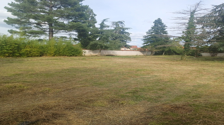 Ma-Cabane - Vente Terrain Savigneux, 724 m²