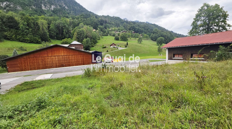 Ma-Cabane - Vente Terrain Serraval, 0 m²