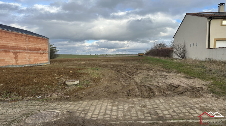 Ma-Cabane - Vente Terrain Servigny-lès-Sainte-Barbe, 1250 m²