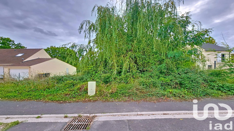 Ma-Cabane - Vente Terrain Soignolles-en-Brie, 1424 m²