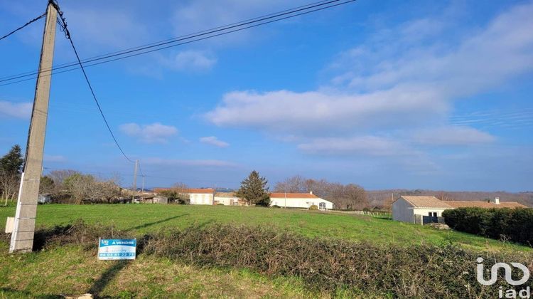 Ma-Cabane - Vente Terrain St Bonnet sur Gironde, 1248 m²