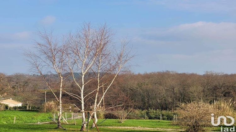 Ma-Cabane - Vente Terrain St Bonnet sur Gironde, 1248 m²