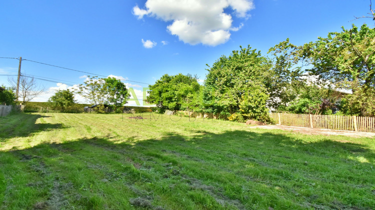 Ma-Cabane - Vente Terrain Succieu, 760 m²