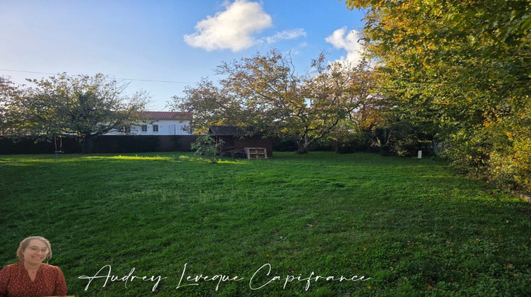 Ma-Cabane - Vente Terrain SURGERES, 640 m²