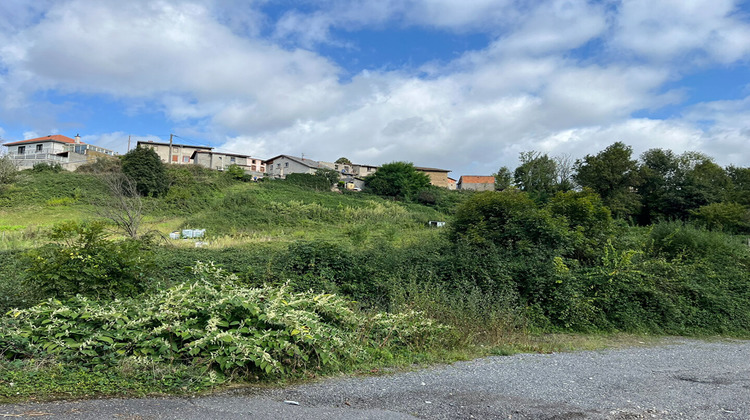 Ma-Cabane - Vente Terrain THIERS, 2440 m²