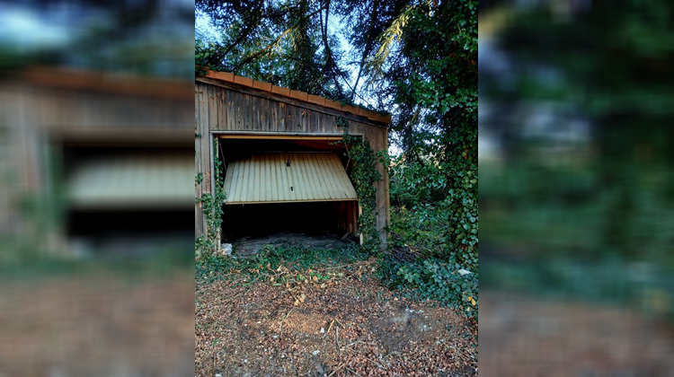 Ma-Cabane - Vente Terrain THIERS, 3574 m²