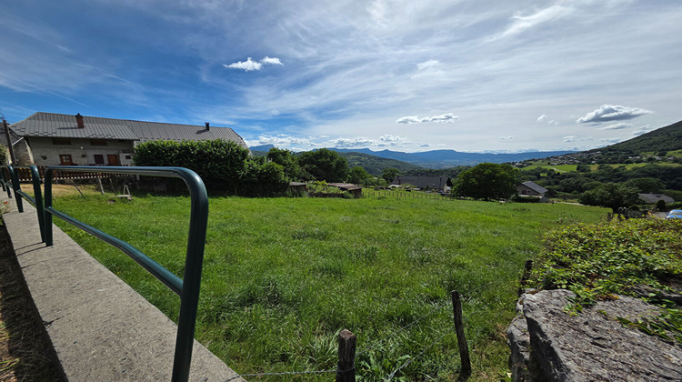 Ma-Cabane - Vente Terrain THOIRY, 1621 m²