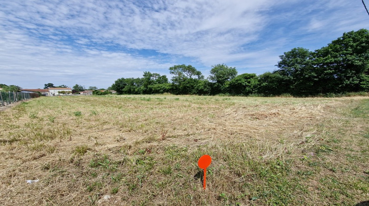 Ma-Cabane - Vente Terrain TONNAY BOUTONNE, 1254 m²