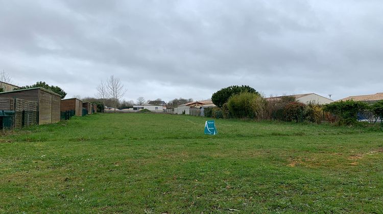 Ma-Cabane - Vente Terrain TONNAY-CHARENTE, 600 m²