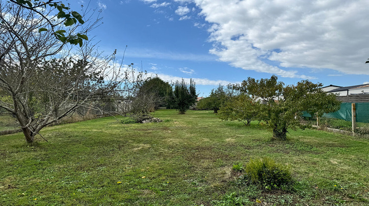 Ma-Cabane - Vente Terrain TONNAY-CHARENTE, 1828 m²