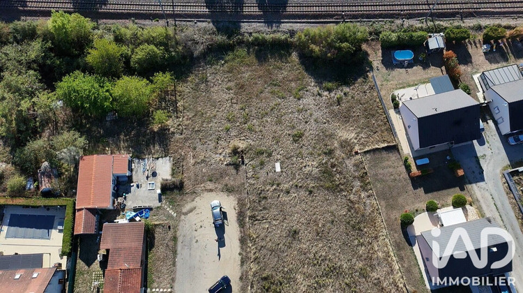 Ma-Cabane - Vente Terrain Toulon-sur-Allier, 624 m²