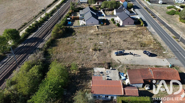 Ma-Cabane - Vente Terrain Toulon-sur-Allier, 606 m²