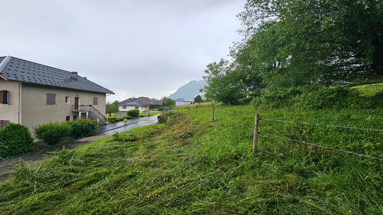 Ma-Cabane - Vente Terrain TOURNON, 1633 m²