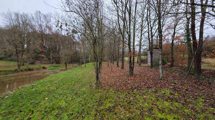 Ma-Cabane - Vente Terrain TOURNON-SAINT-PIERRE, 7640 m²