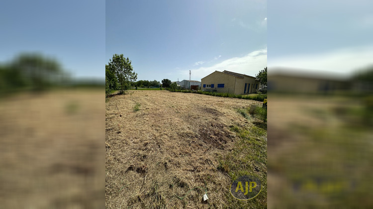 Ma-Cabane - Vente Terrain TRIAIZE, 721 m²