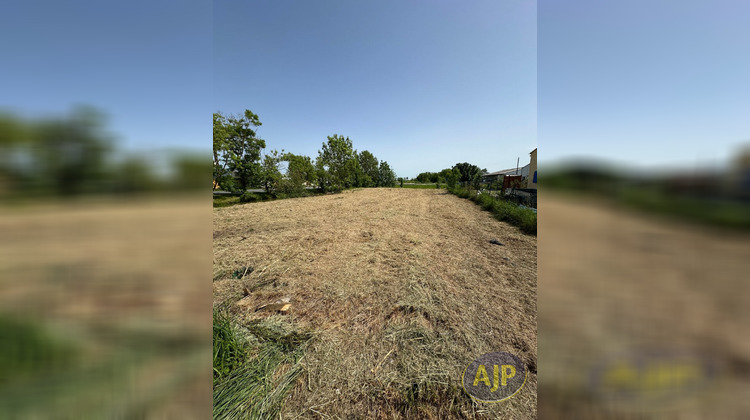 Ma-Cabane - Vente Terrain TRIAIZE, 721 m²