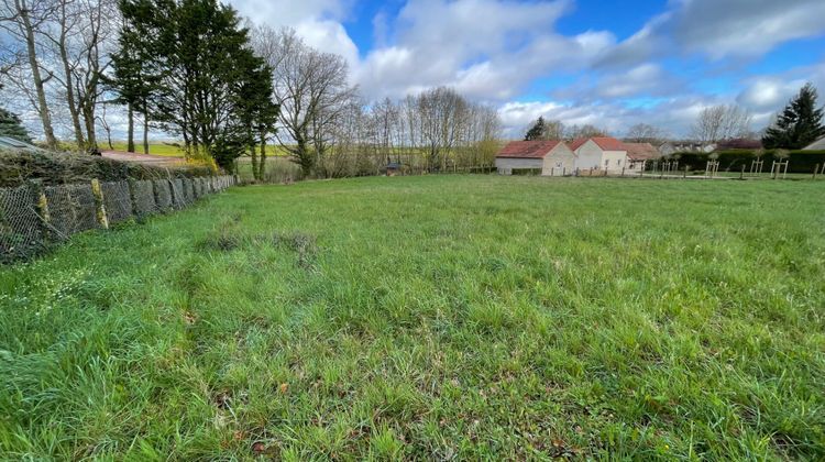 Ma-Cabane - Vente Terrain TRIZAY-LES-BONNEVAL, 2690 m²