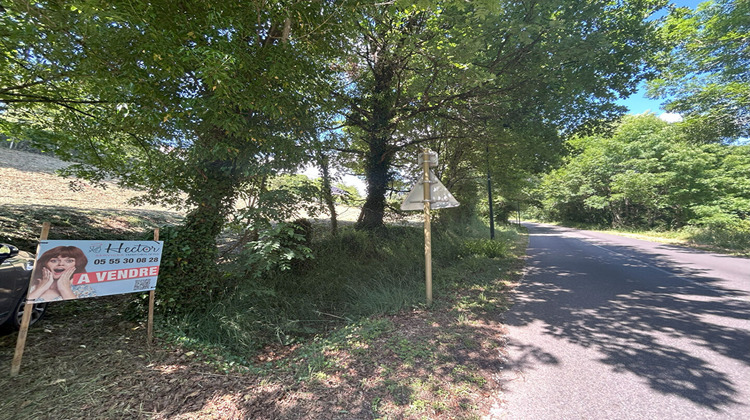 Ma-Cabane - Vente Terrain USSAC, 1613 m²