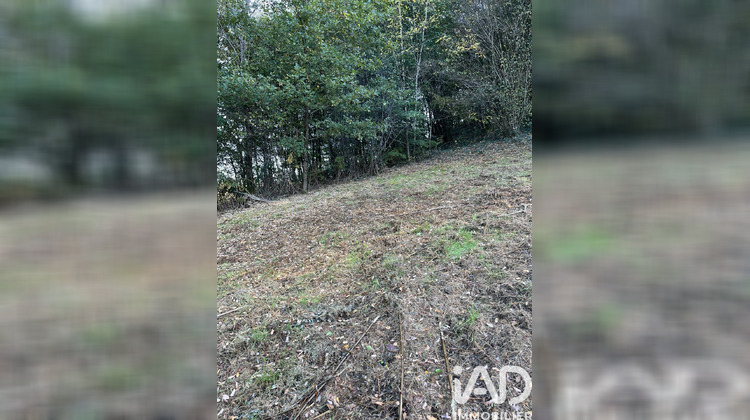 Ma-Cabane - Vente Terrain Uzerche, 2000 m²