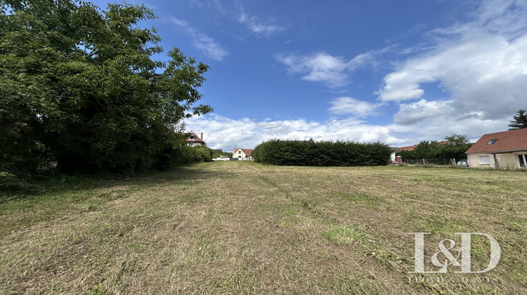 Ma-Cabane - Vente Terrain Vailly-sur-Aisne, 2124 m²