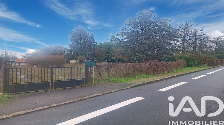 Ma-Cabane - Vente Terrain Varennes-Jarcy, 2500 m²