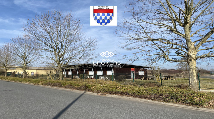 Ma-Cabane - Vente Terrain Varennes-sur-Allier, 9633 m²