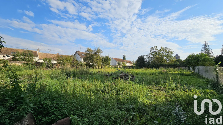 Ma-Cabane - Vente Terrain Varennes-sur-Seine, 553 m²