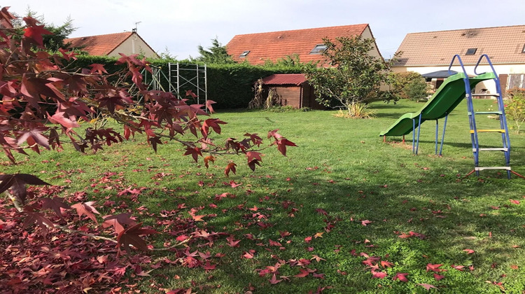 Ma-Cabane - Vente Terrain Varennes-sur-Seine, 805 m²