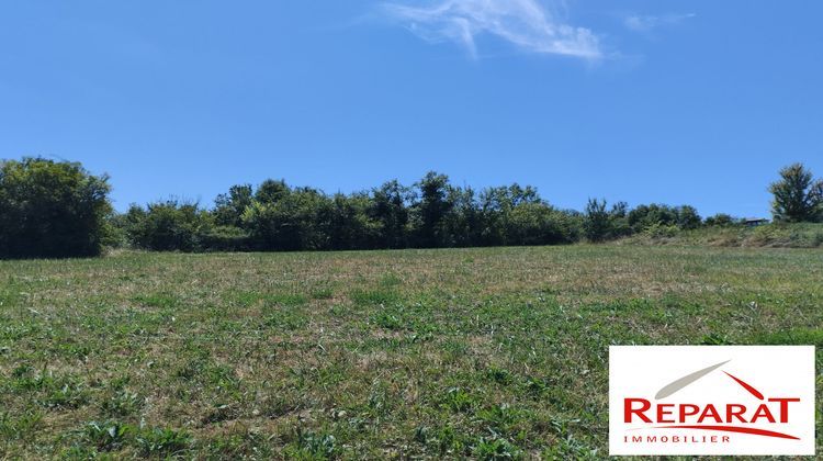 Ma-Cabane - Vente Terrain Vars-sur-Roseix, 2231 m²