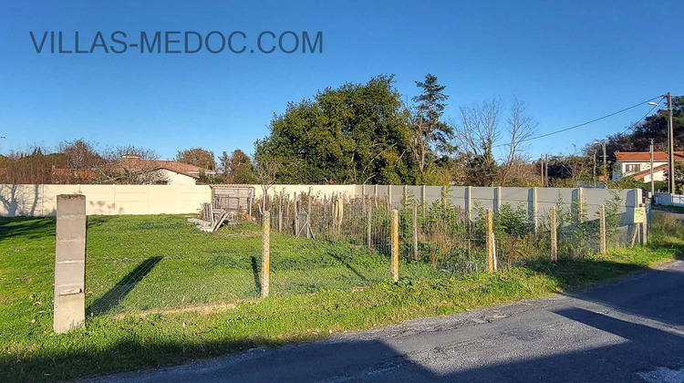 Ma-Cabane - Vente Terrain VENDAYS-MONTALIVET, 400 m²