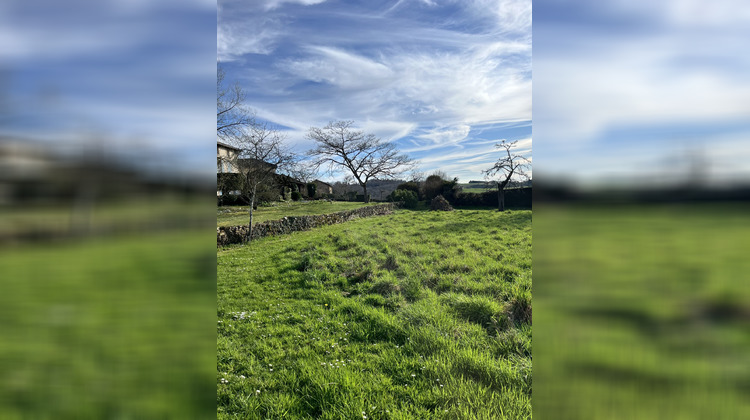 Ma-Cabane - Vente Terrain Verneuil-sur-Vienne, 1372 m²