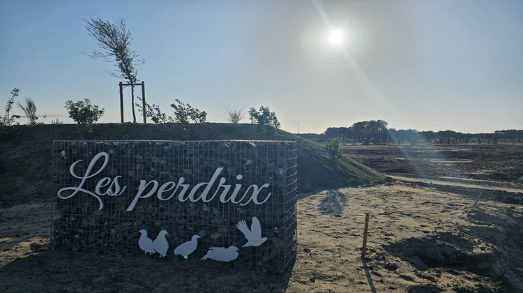 Ma-Cabane - Vente Terrain VIELLE-SAINT-GIRONS, 588 m²