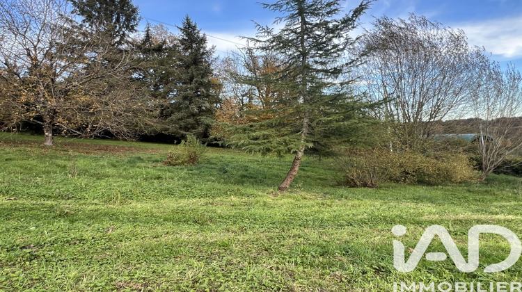 Ma-Cabane - Vente Terrain Vigeois, 3300 m²