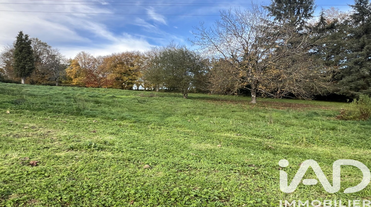 Ma-Cabane - Vente Terrain Vigeois, 3300 m²