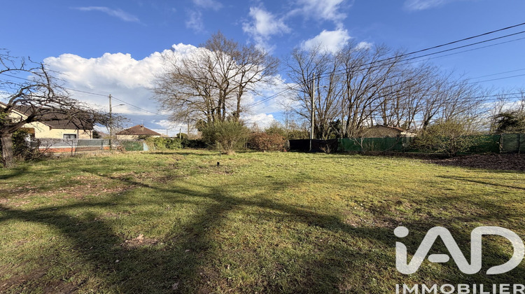 Ma-Cabane - Vente Terrain Villecresnes, 682 m²