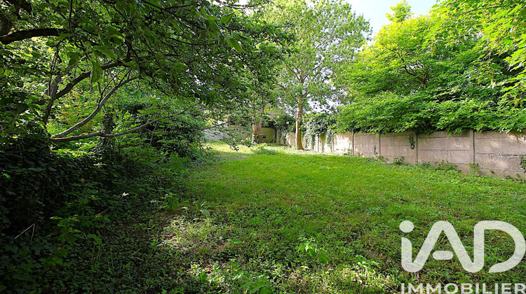 Ma-Cabane - Vente Terrain Villecresnes, 705 m²