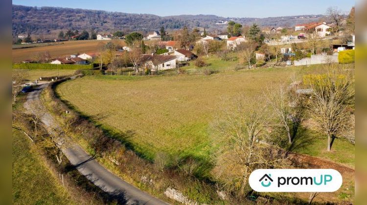 Ma-Cabane - Vente Terrain Villefranche-de-Rouergue, 3622 m²