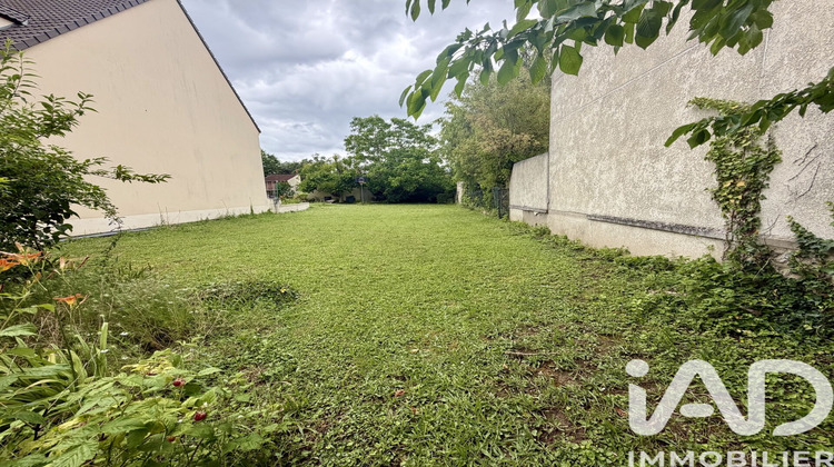 Ma-Cabane - Vente Terrain Villeneuve-le-Roi, 422 m²